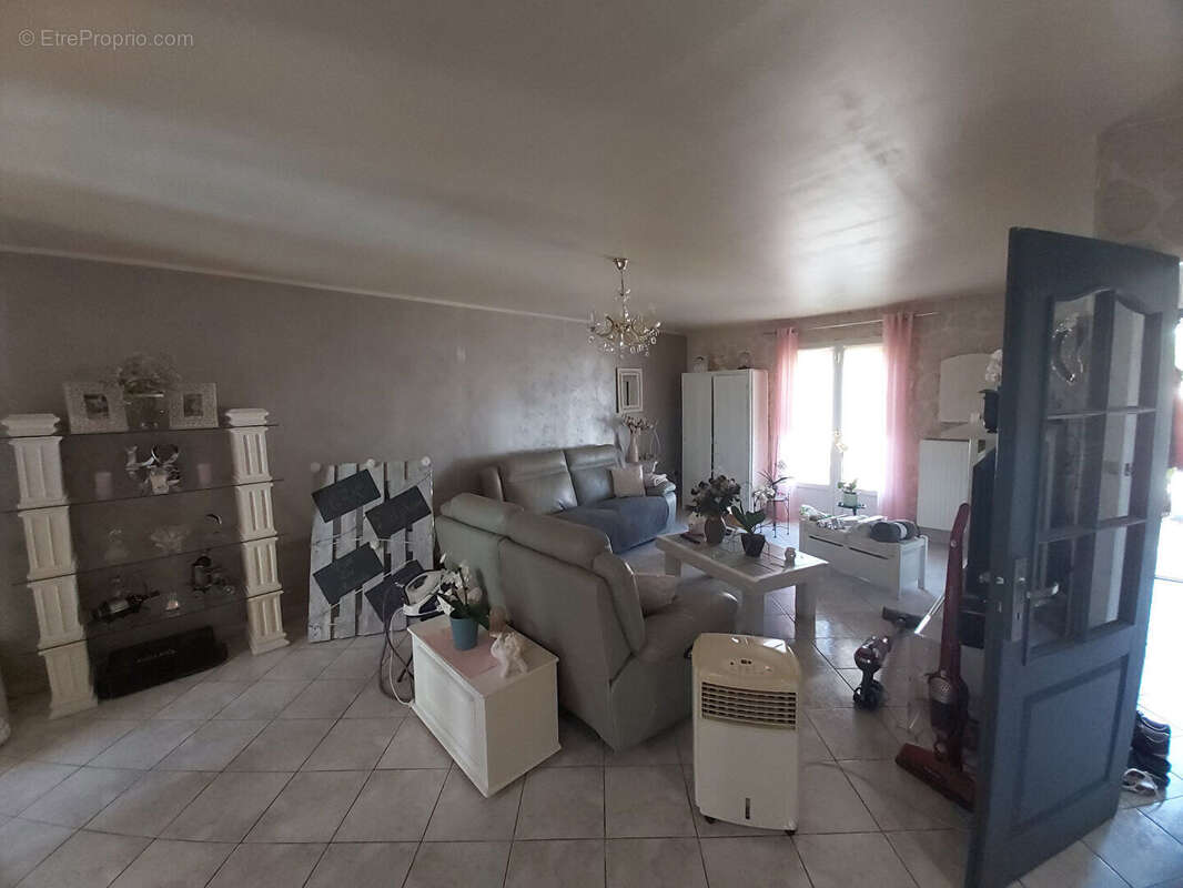 Maison Origny Sainte Benoite 6 pièce(s) 151 m2 - photo 5