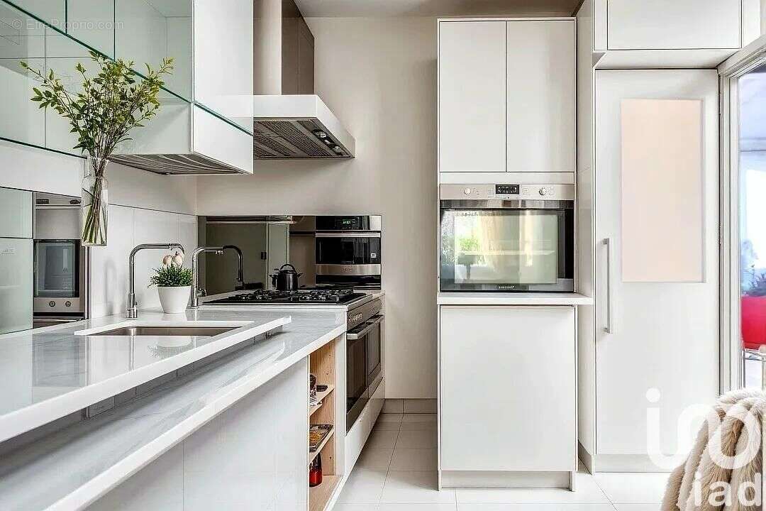 Photo 5 - Appartement à SURESNES