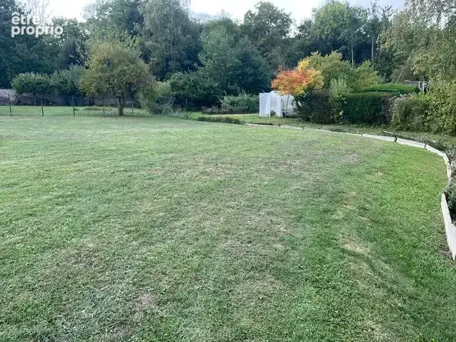 Terrain À Vendre - photo 1