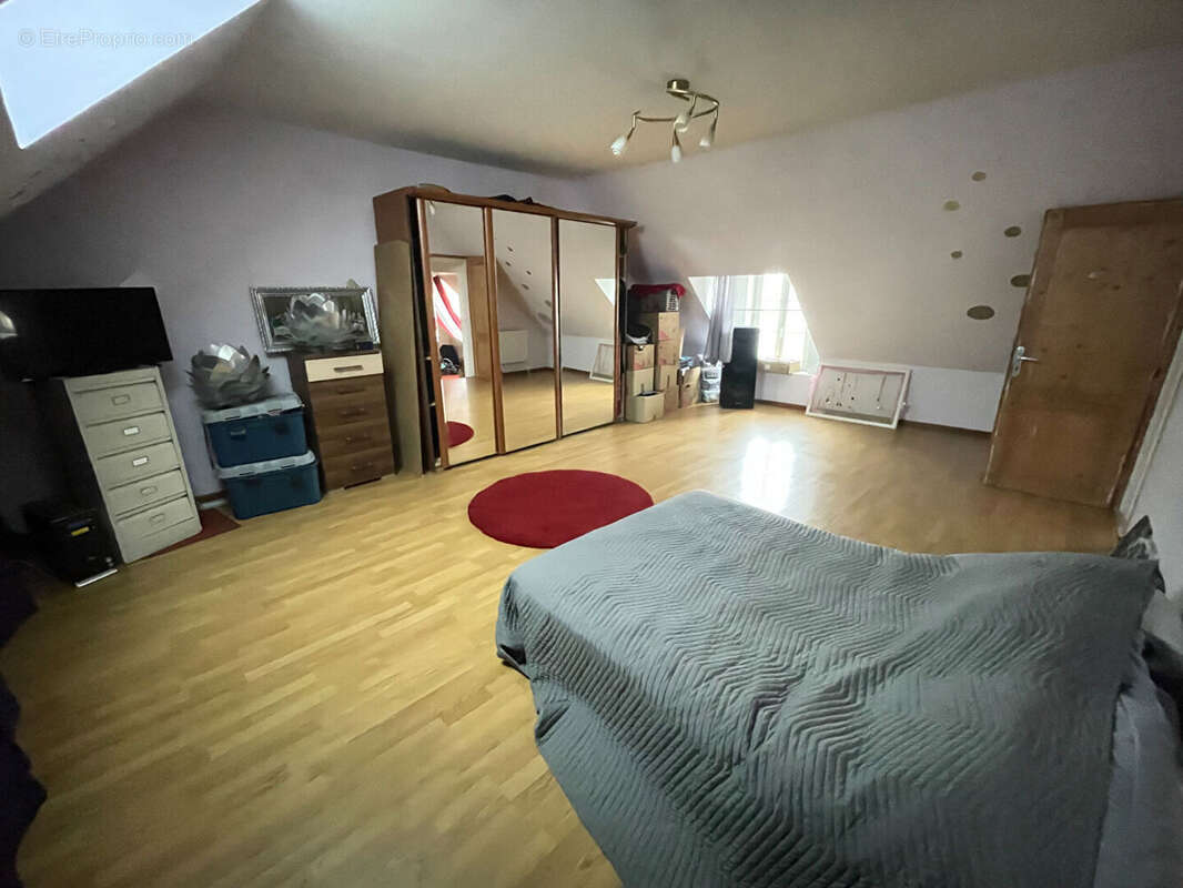 Maison à NANTEUIL-LES-MEAUX
