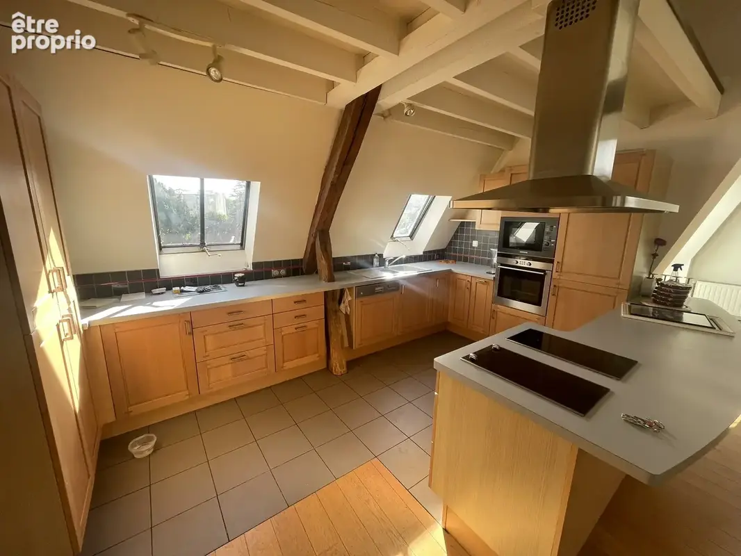 Centre ville Nogent le Rotrou, très bel appartement à vendre - photo 4