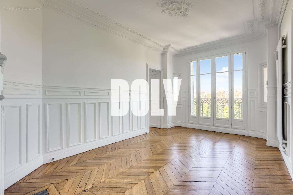 Appartement à PARIS-12E