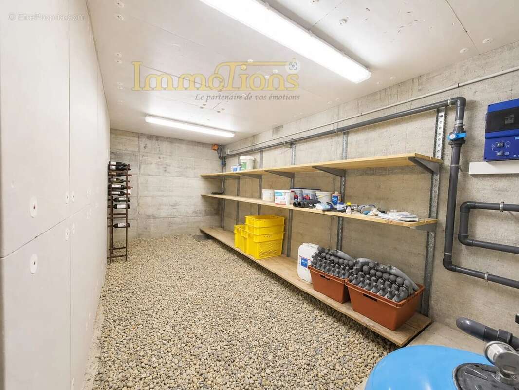 Maison familiale 189 m² avec piscine, garage de 82 m² et vue dégagée - photo 26