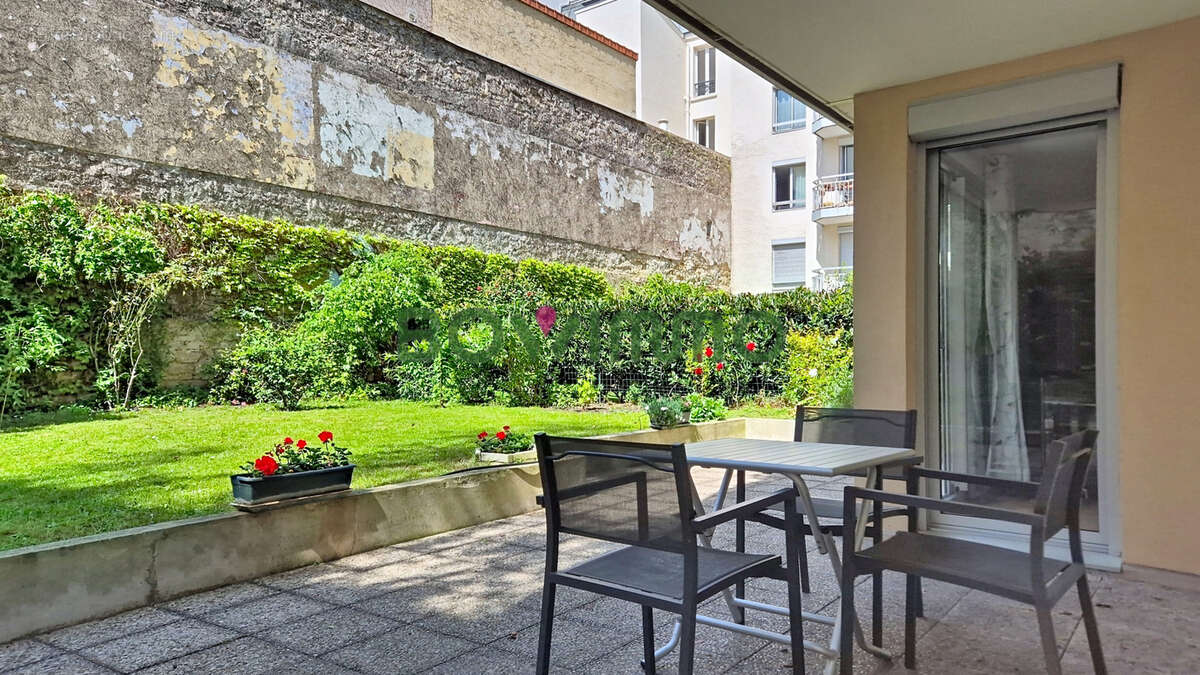 Appartement à PARIS-20E