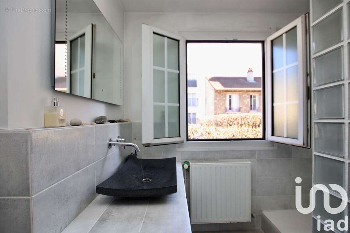 Photo 8 - Maison à CLAMART