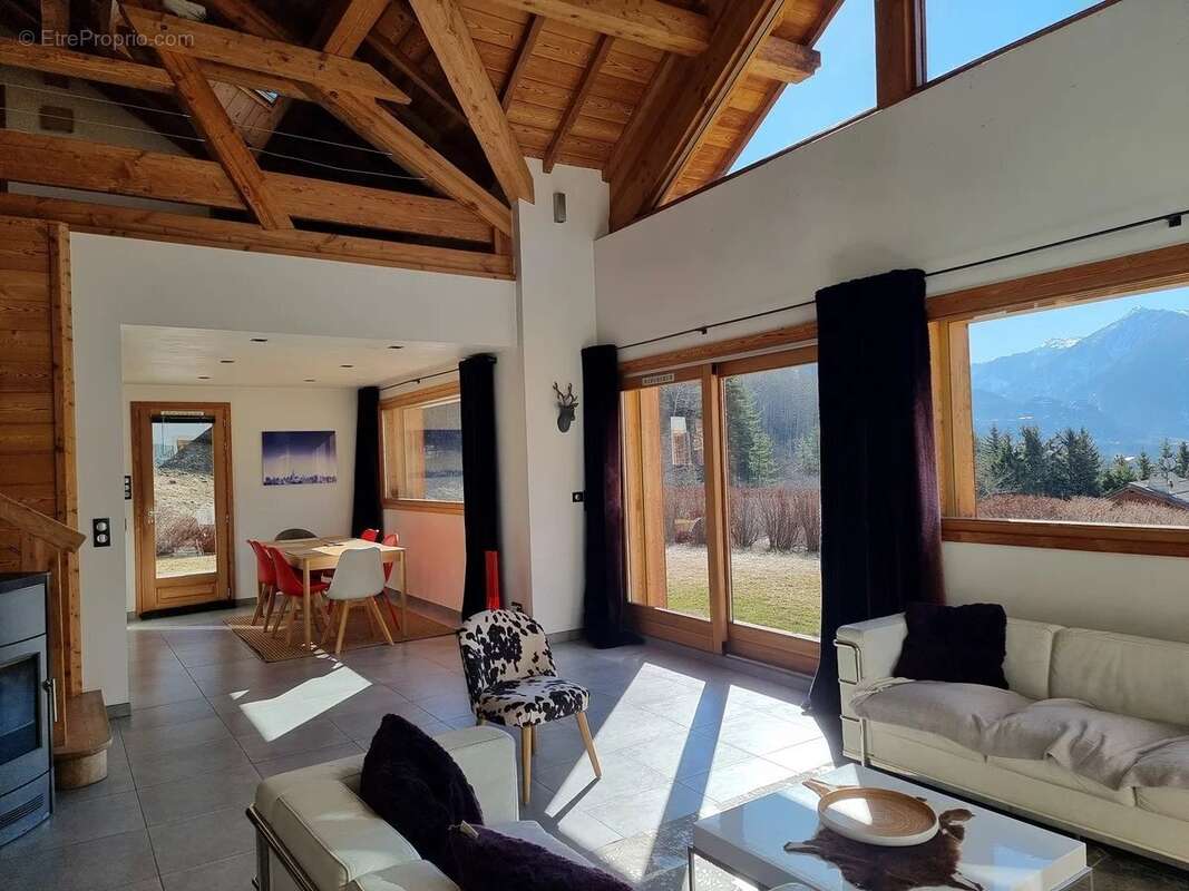 Maison à SAINT-CHAFFREY