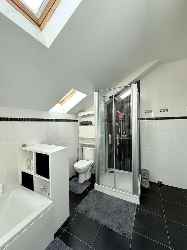 Maison à NEUILLY-SUR-MARNE