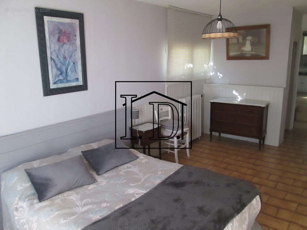 Maison à COULOUNIEIX-CHAMIERS