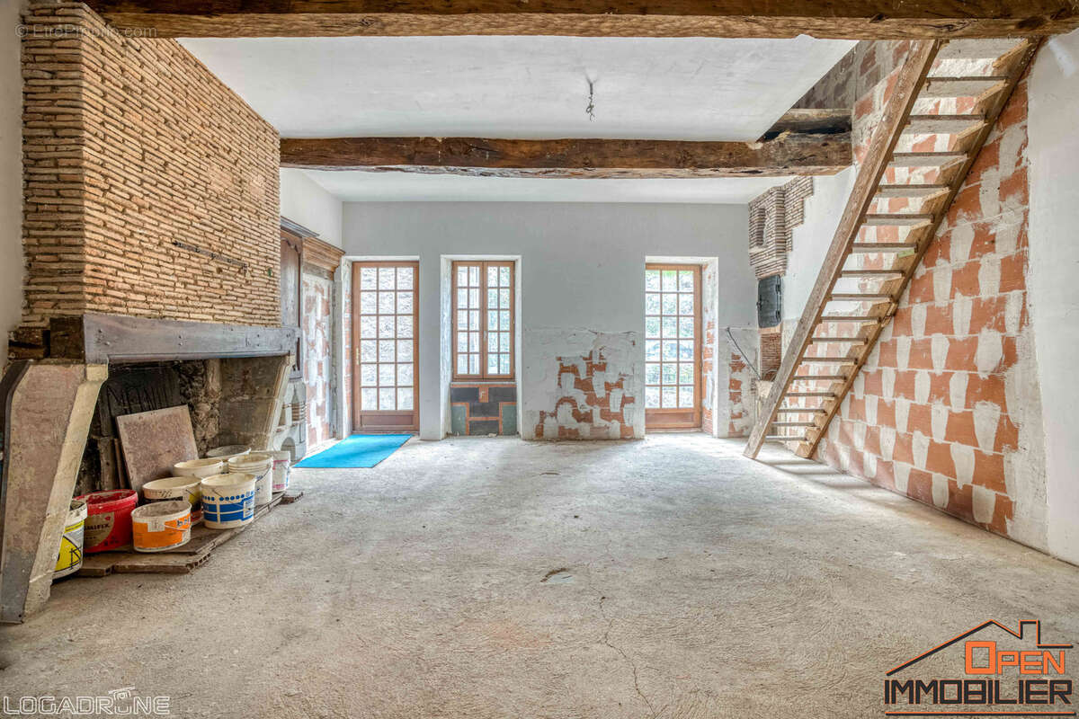 Appartement à CANCON