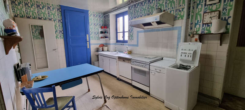 Grande maison à renover - photo 9