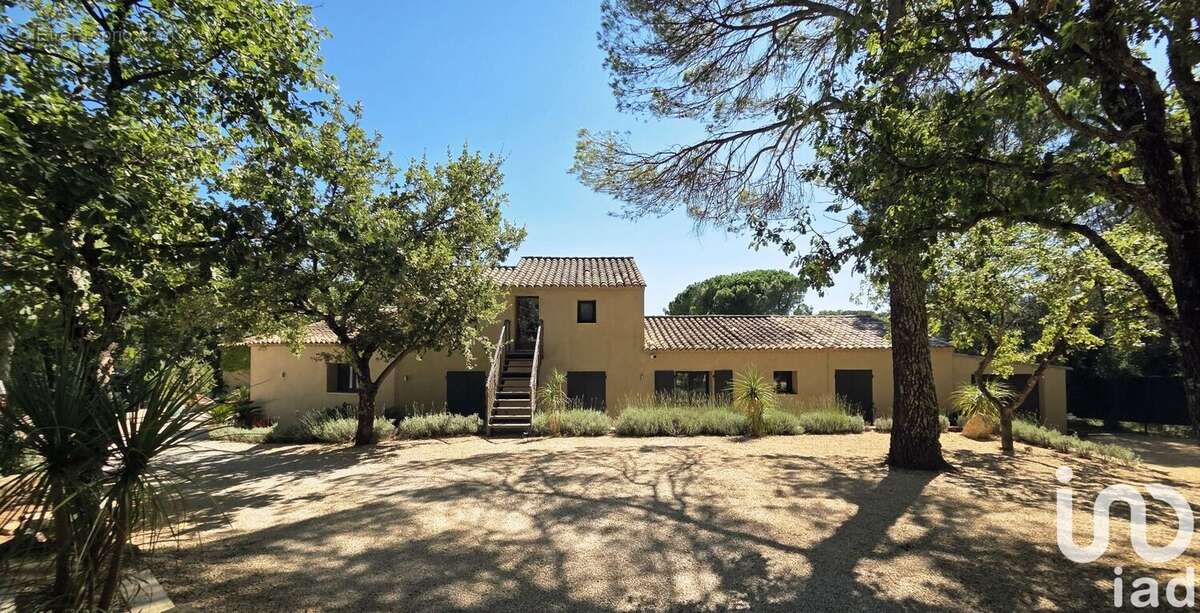 Photo 5 - Maison à ROQUEBRUNE-SUR-ARGENS