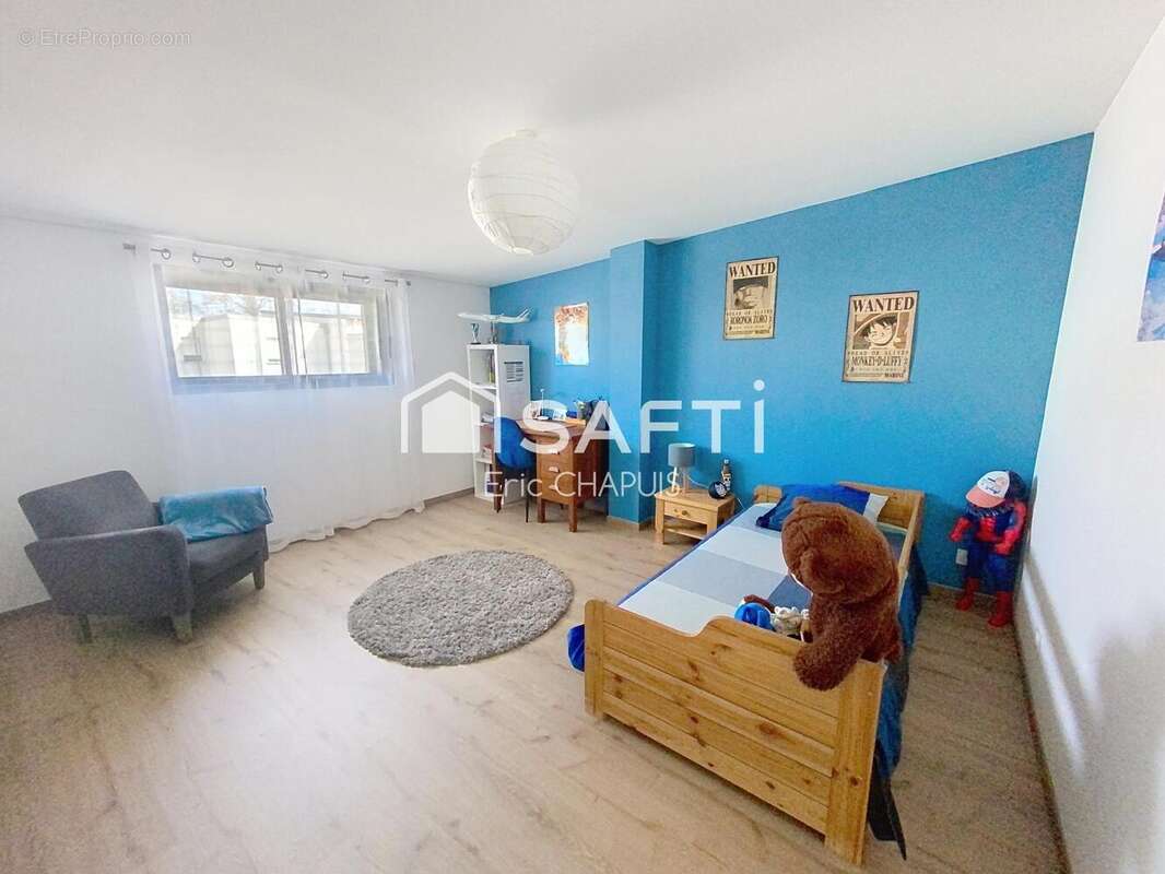Maison 136 m² à Noyal-Chatillon-Sur-Seiche  - photo 9