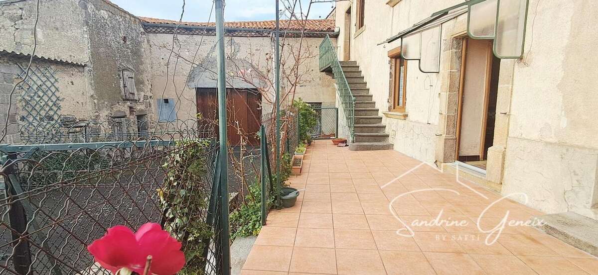 Photo 2 - Maison à PARDINES