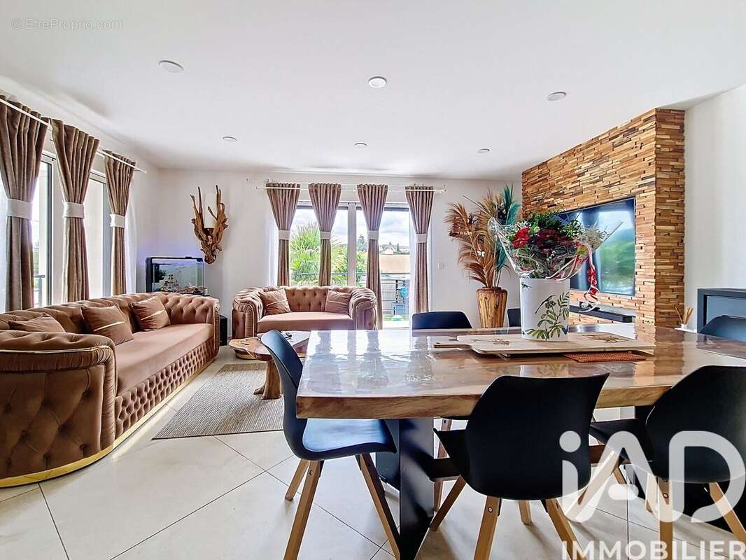 Photo 2 - Maison à FORGES-LES-BAINS