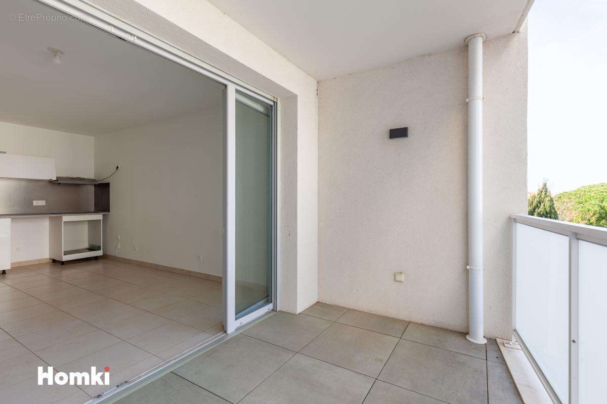 Appartement à MARSEILLE-8E