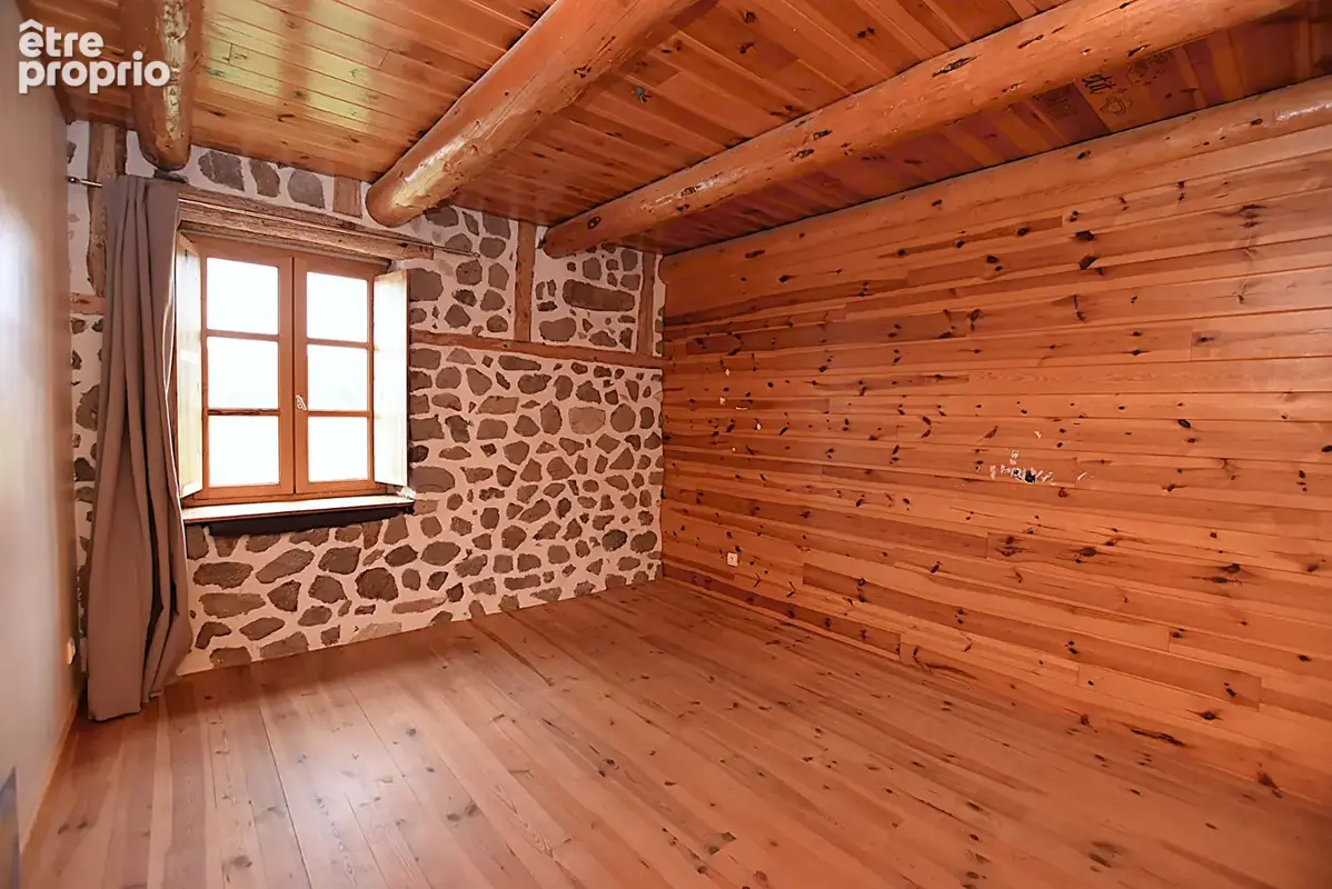 Maison en pierres 225 m² - photo 14