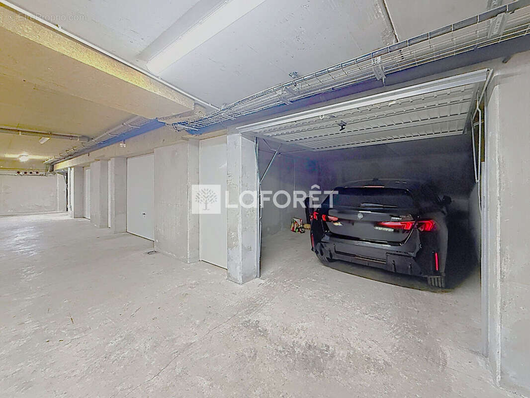 Appartement à CHALLES-LES-EAUX