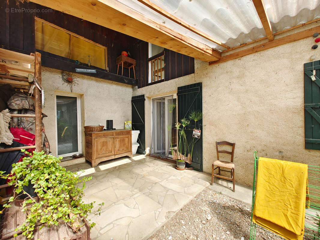 Maison à TERREBASSE