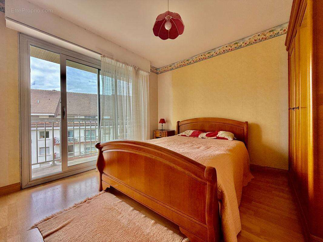 Appartement à OUISTREHAM