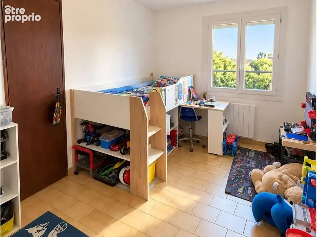 Maison 5 pièces 165 m² à vendre à Rodilhan (30230) - photo 7