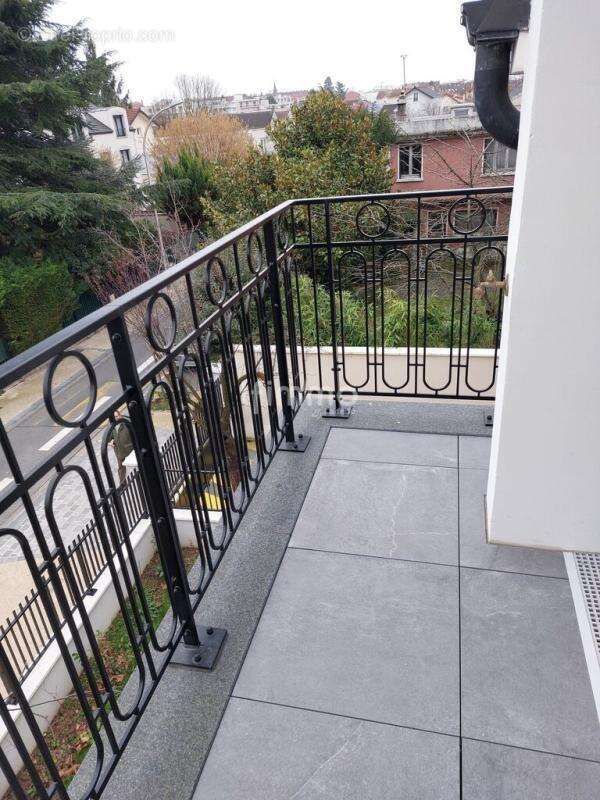 Appartement à LE PERREUX-SUR-MARNE