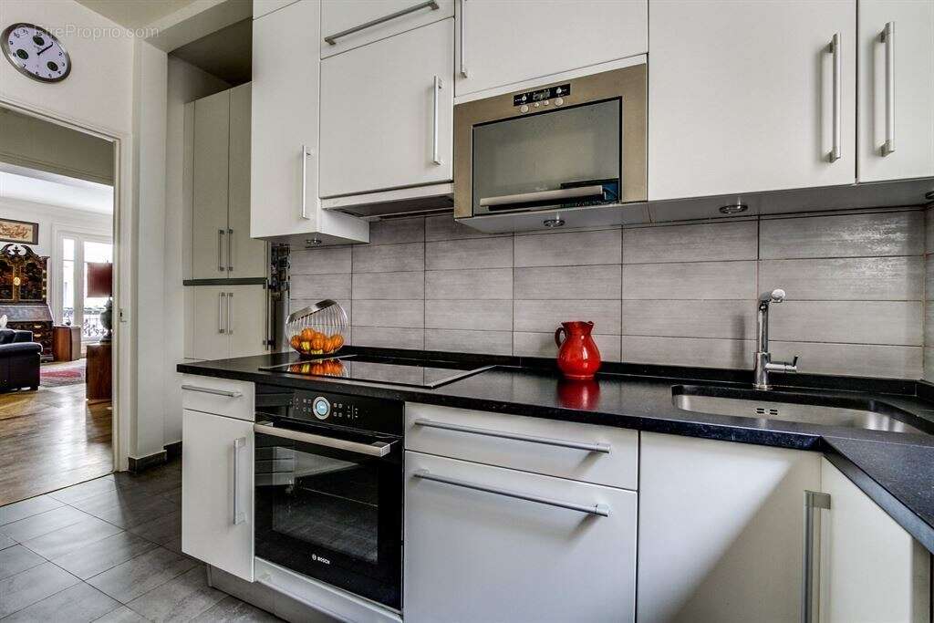 Appartement à PARIS-12E