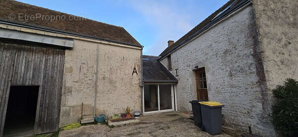 Maison à VILLERMAIN