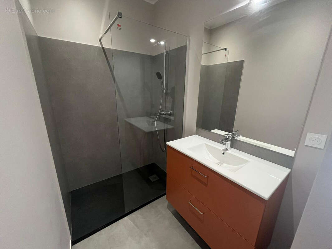 Appartement à MASSIAC