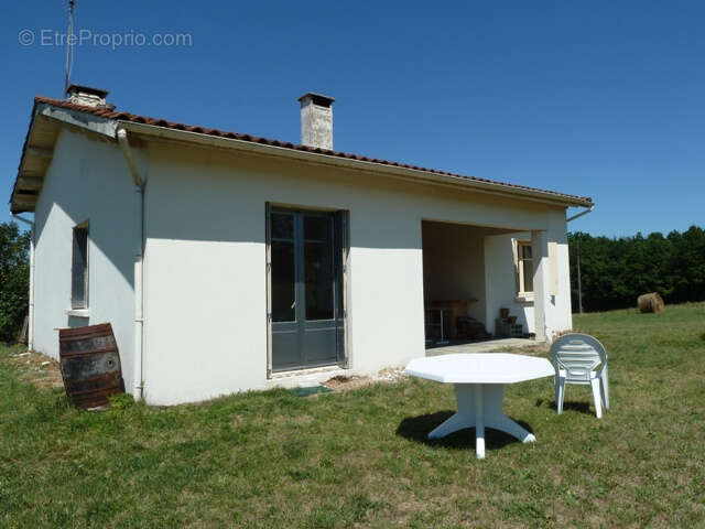 Maison à TOUFFAILLES