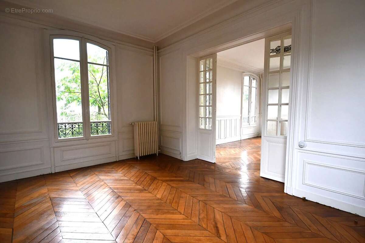 Chatou triangle d'or - 8 mn rer - magnifique maison 6 chambres - au calme - photo 4