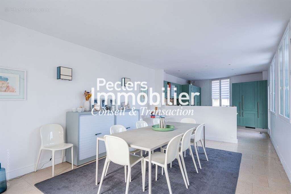 Maison esprit loft aux volumes exceptionnels – Rueil-Malmaison Coteaux - photo 8