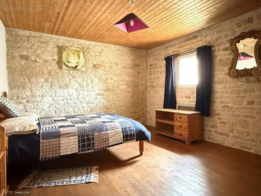 Vaste Maison de Village Avec Piscine Chauffée - photo 26