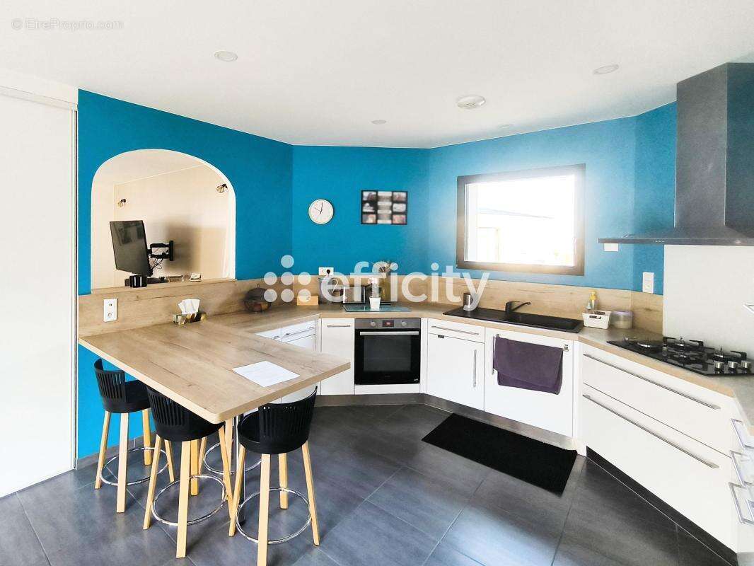 Maison à VILLEDIEU-LES-POELES