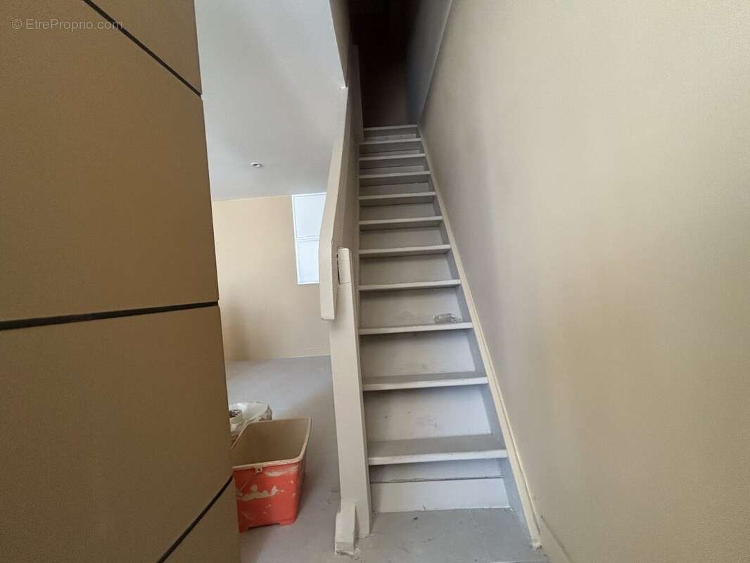 Commerce à VILLEURBANNE