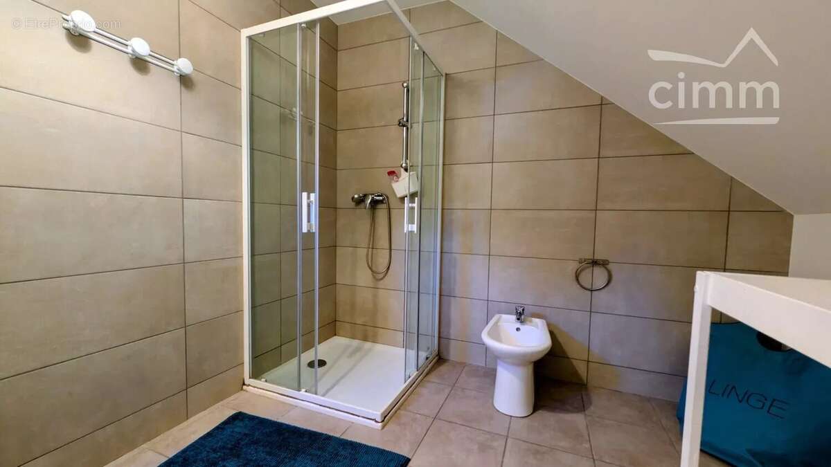 Maison à SAINT-PIERRE-DE-CHARTREUSE