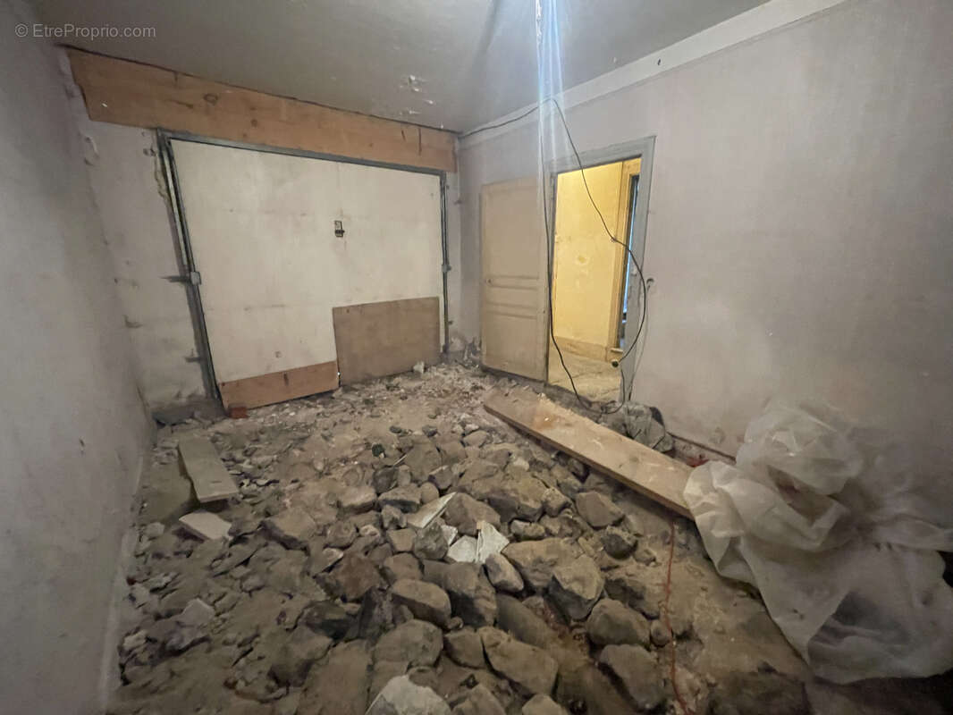 Maison à ROCHEFORT-MONTAGNE