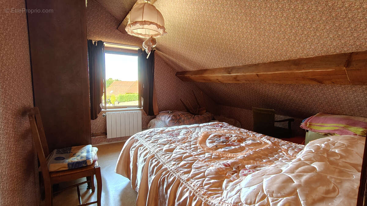 Maison à JOUEY