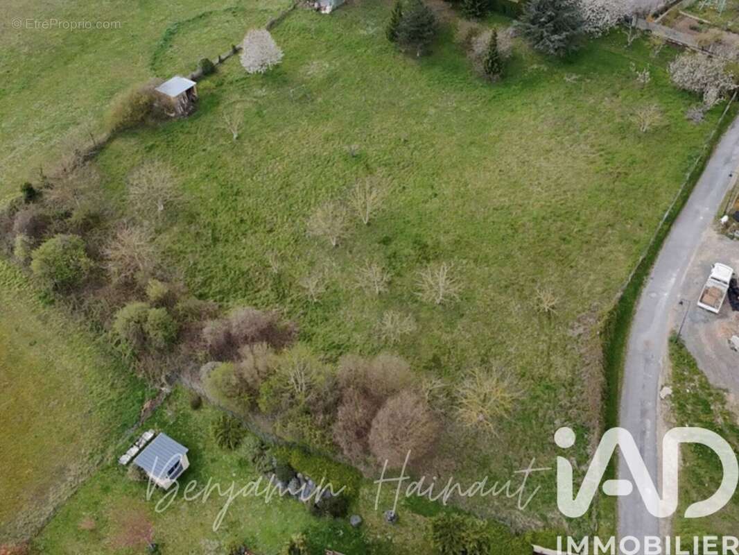 Terrain 700 m² à Saint-Brice  - photo 7