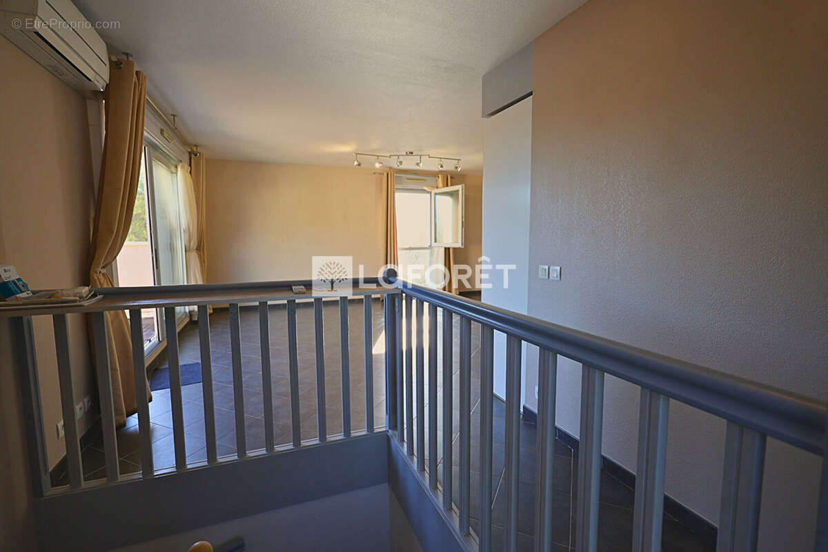 Appartement à VALBONNE