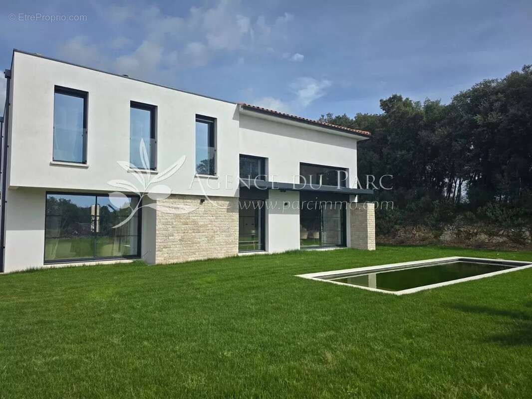 Maison à BIOT