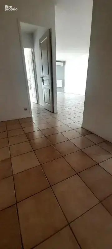 Appartement T3 climatisé  de 72m² avec joli balcon, 2 places de parking - photo 9