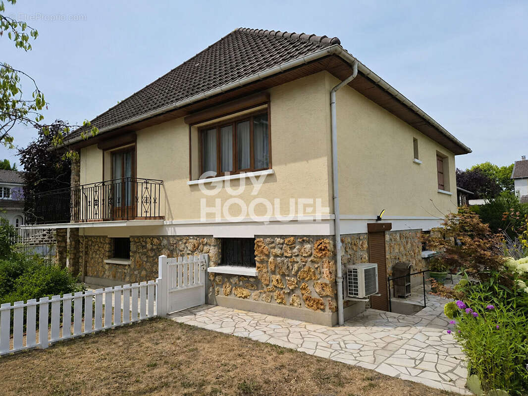 Maison 101 m² à Le Blanc-Mesnil  - photo 9