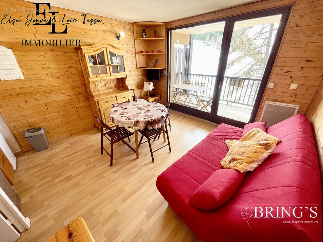 Appartement à LA CLUSE