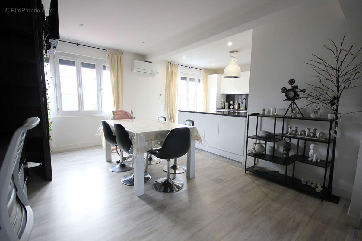 Maison à JOUARS-PONTCHARTRAIN