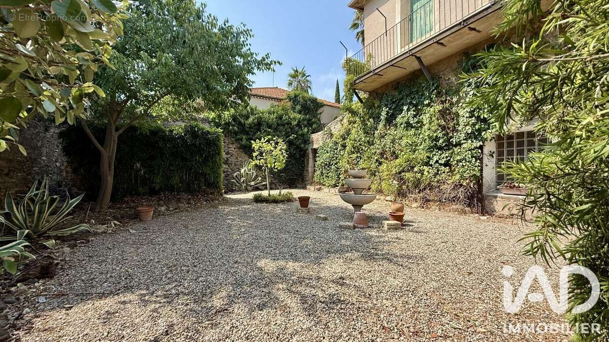 Maison 200 m² à Pezenas  - photo 3