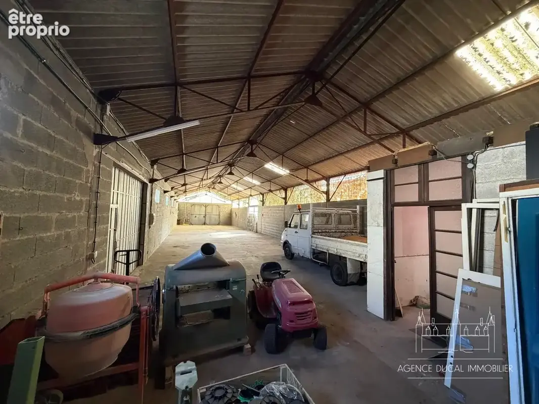 Commerce 280 m² à vendre à Sermoise-Sur-Loire (58000) - photo 4