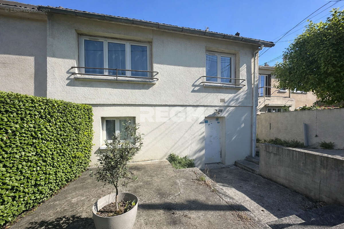 Maison à BEZONS
