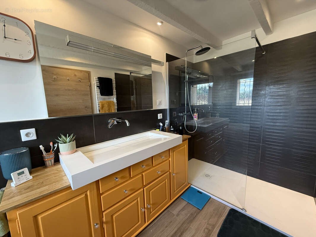 Maison à SAUVETERRE-DE-GUYENNE