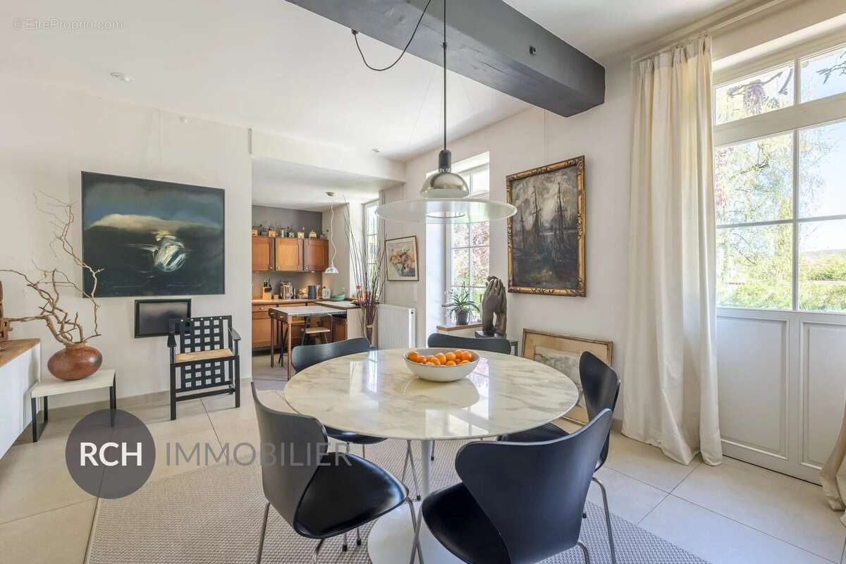 Maison à MONTFORT-L'AMAURY