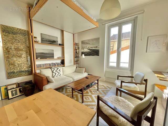 Appartement à MAISONS-ALFORT